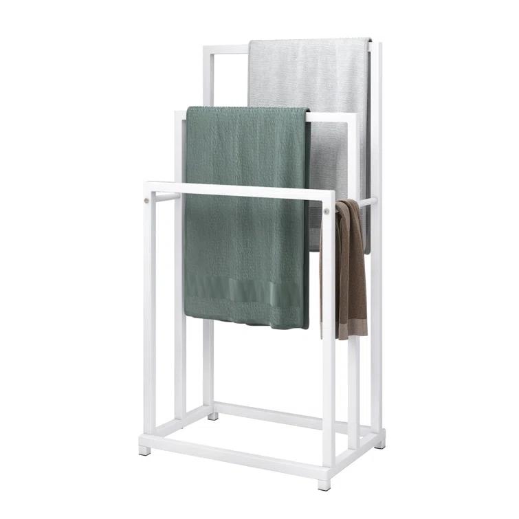 Freestanding 3-tier metal towel rack