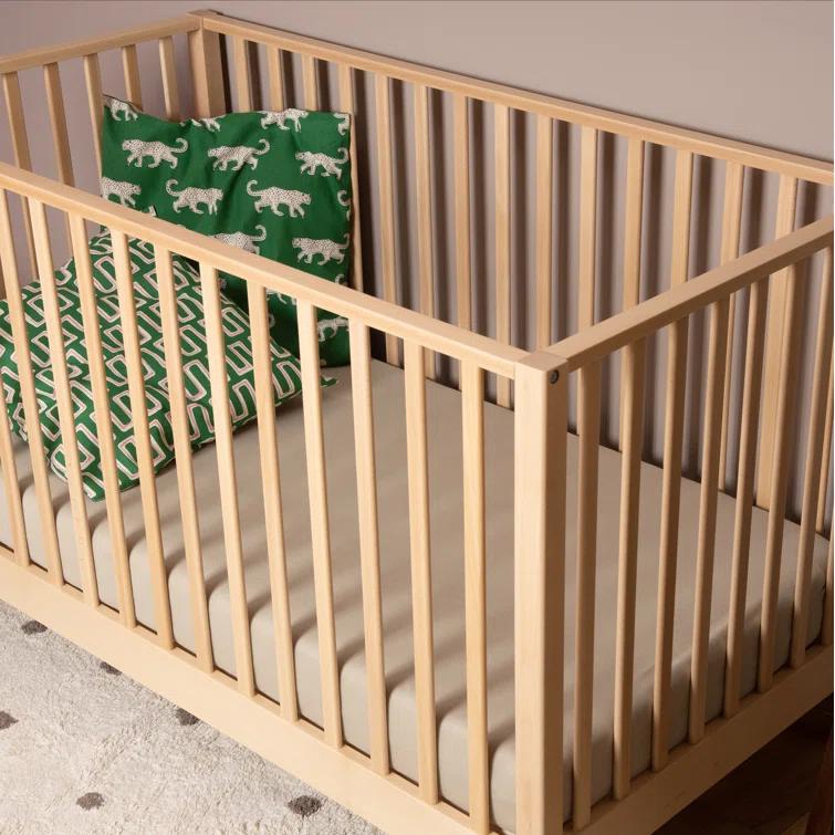Lala Greenguard Gold Certified 3 -in-1 Convertible Crib