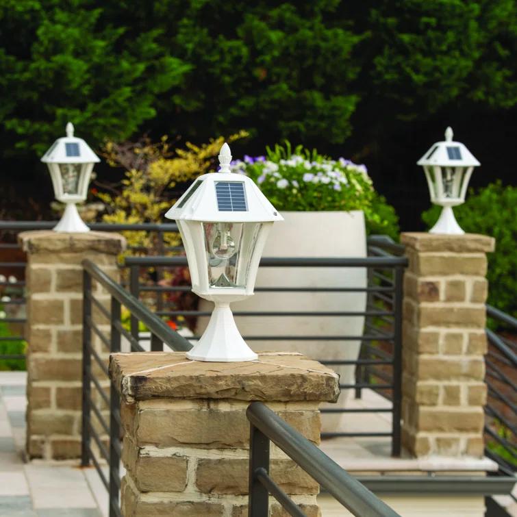 Baytown Ii Bulb Solar Light - Warm White LEDs- Wall/pier/ 3 Inch Fitter Mounts