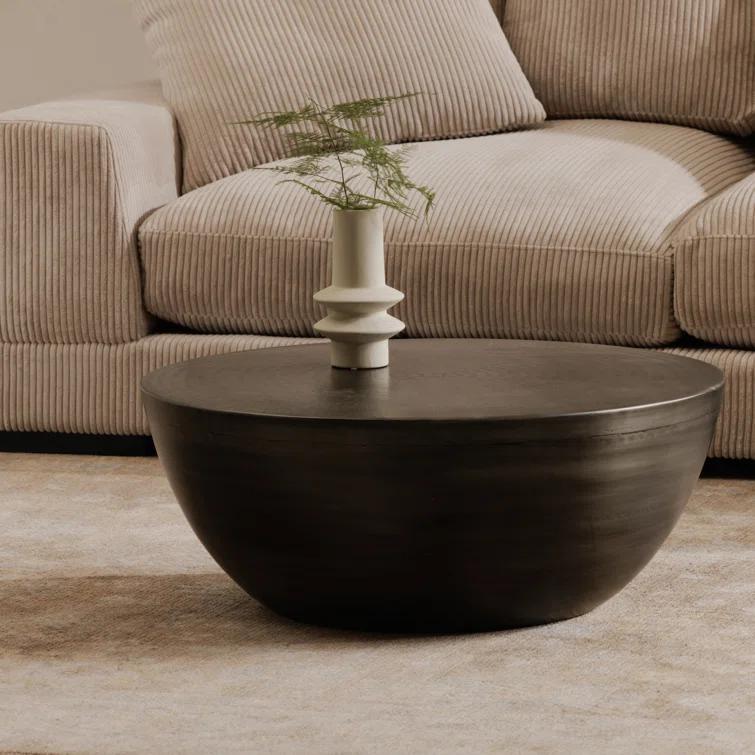 Rebel Round Metal Coffee Table (31")