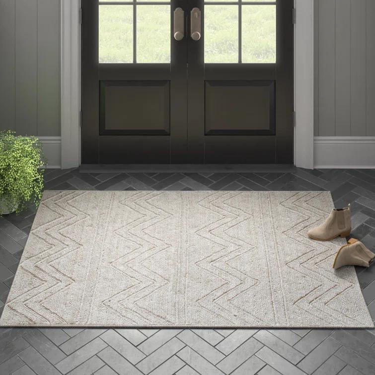 Albans Chevron Handmade Hand-Loomed Jute Area Rug in Ivory