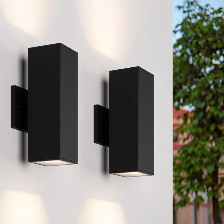 Alvisa Outdoor Wall Light in 2 Lights with Aluminum