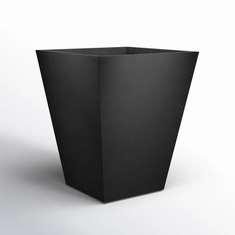 Pro Series Linear Thirty Planter