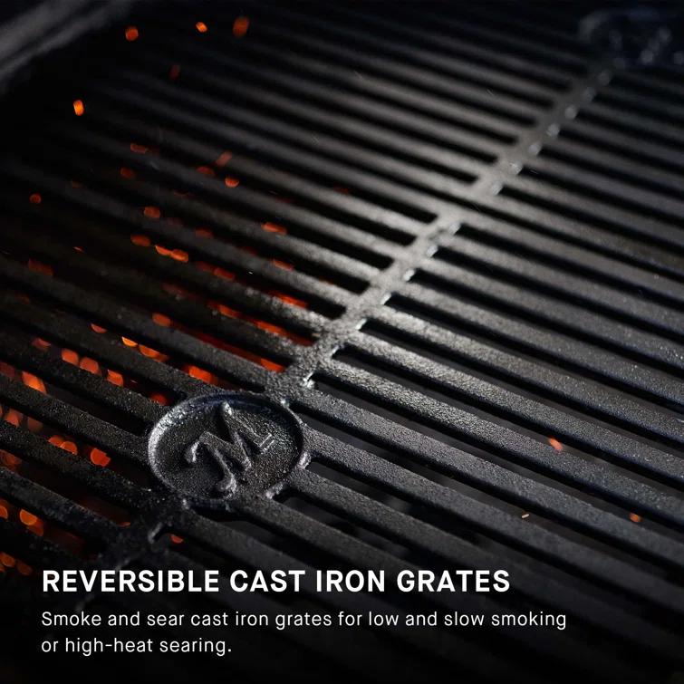 Masterbuilt Gravity Series 800 Digital Barrel Charcoal Grill with Smoker