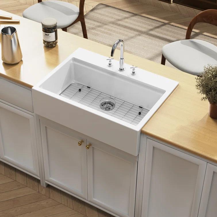 Kingston Brass Kaolin 34-Inch Fireclay Farmhouse Kitchen Sink