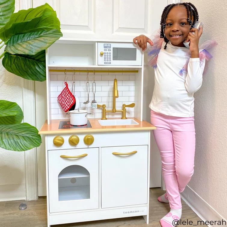 Teamson Kids Little Chef Boston Wooden Pretend Play Kitchen Set with Oven, Microwave and Acessory Set