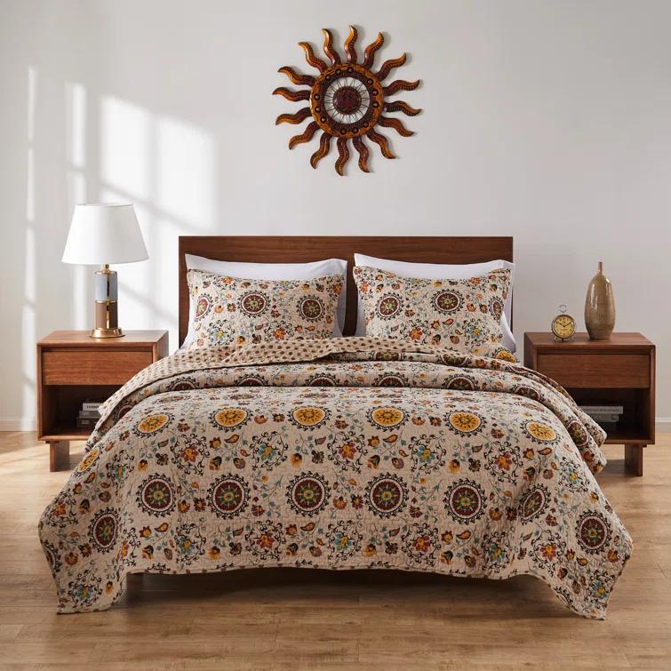 Andorra Medallion Cotton Reversible Quilt Set