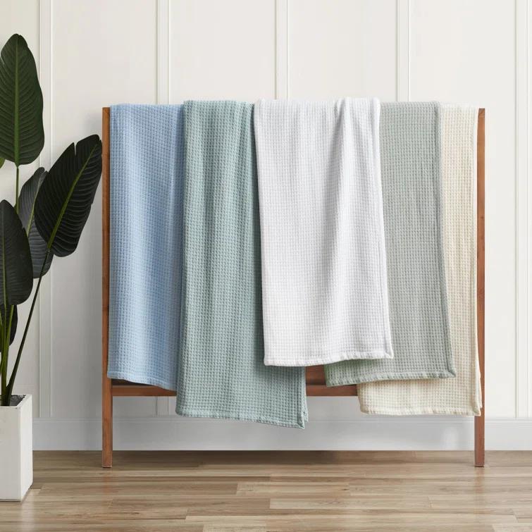 Tommy Bahama Home Tommy Bahama Bahama Coast Cotton Woven Reversible Blanket