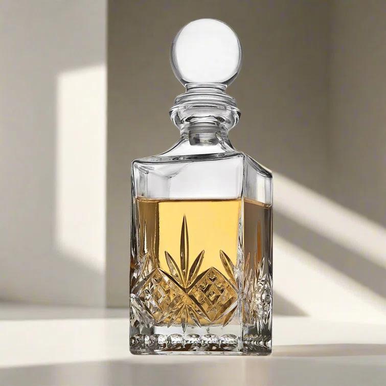 Godinger Silver 7pc Dublin Crystal Spirits Decanter and Shot Glass Set: Hand Wash, Dishwasher-Safe, Service for 6