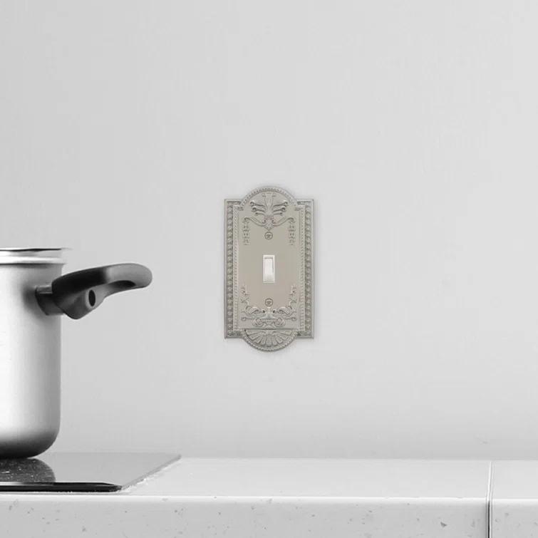 Meadows 1-Gang Toggle Light Switch Wall Plate