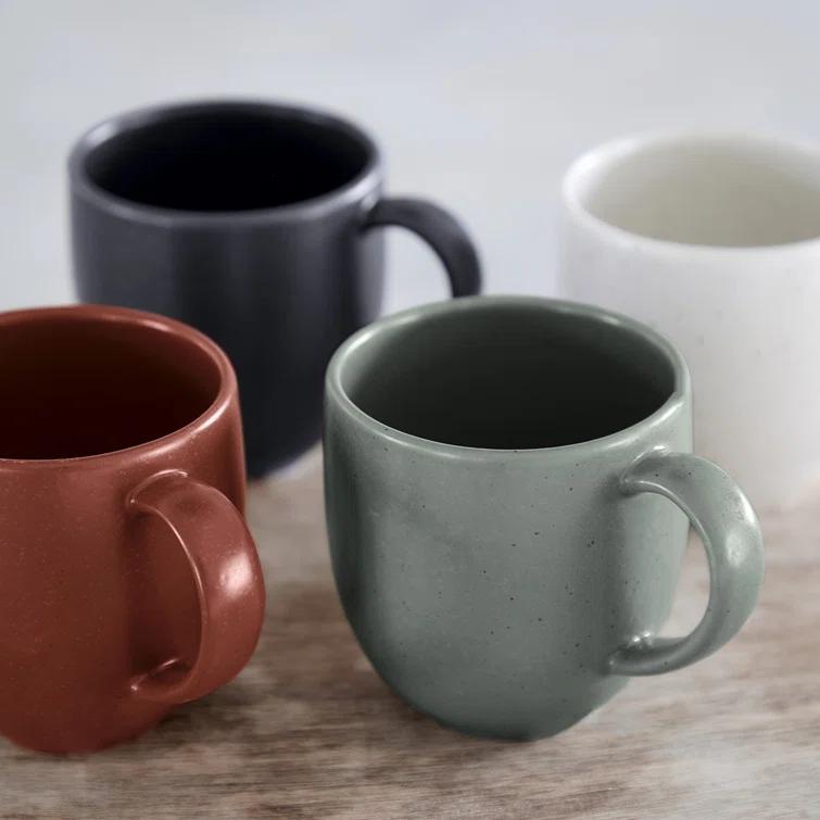 Pacifica Stoneware Dinnerware by Casafina - Vanilla / 5-Piece Set