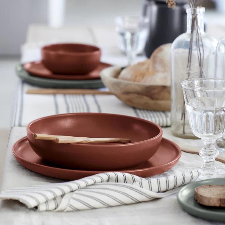 Pacifica Stoneware Dinnerware by Casafina - Cayenne / 5-Piece Set