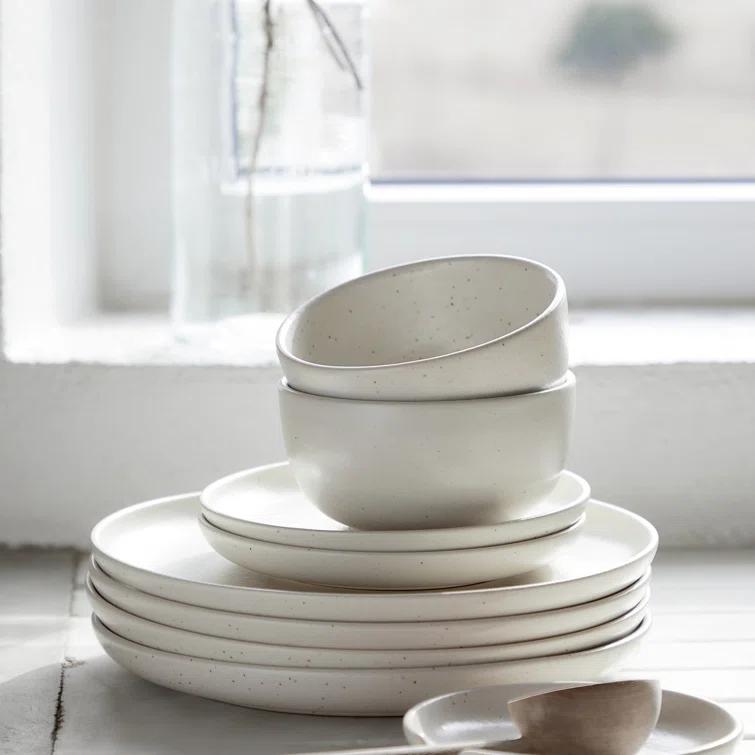 Pacifica Stoneware Dinnerware by Casafina - Vanilla / 5-Piece Set