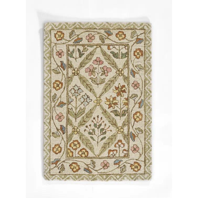 Momeni 2'x3' Cotswold Castle Combe Floral Handtufted Accent Rug Green: Wool, Medium Pile, Indoor, Classic Pattern
