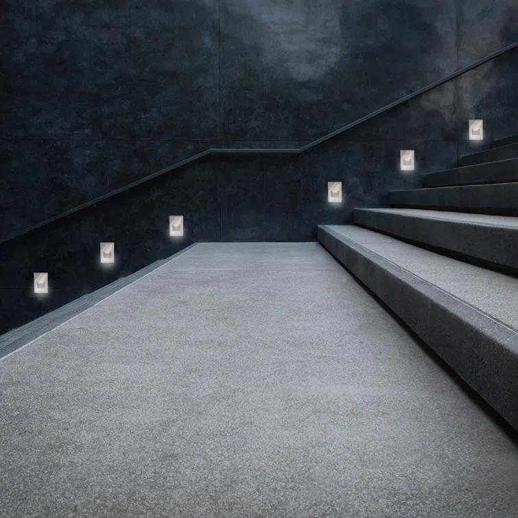 Modern Forms Integrated LED Metal Step Light