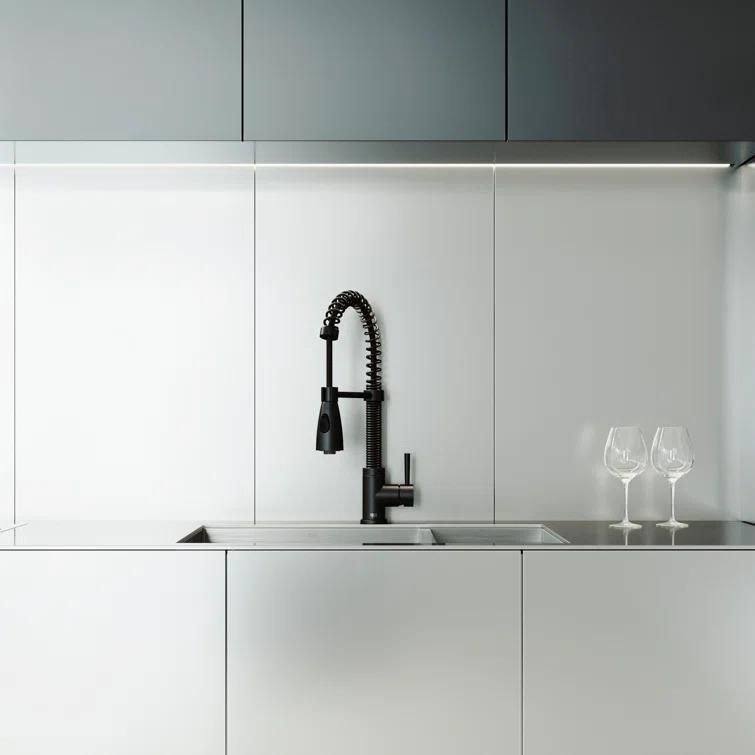 Brant 19 H 1-handle Pull-Down 2-Function Sprayer Kitchen Faucet