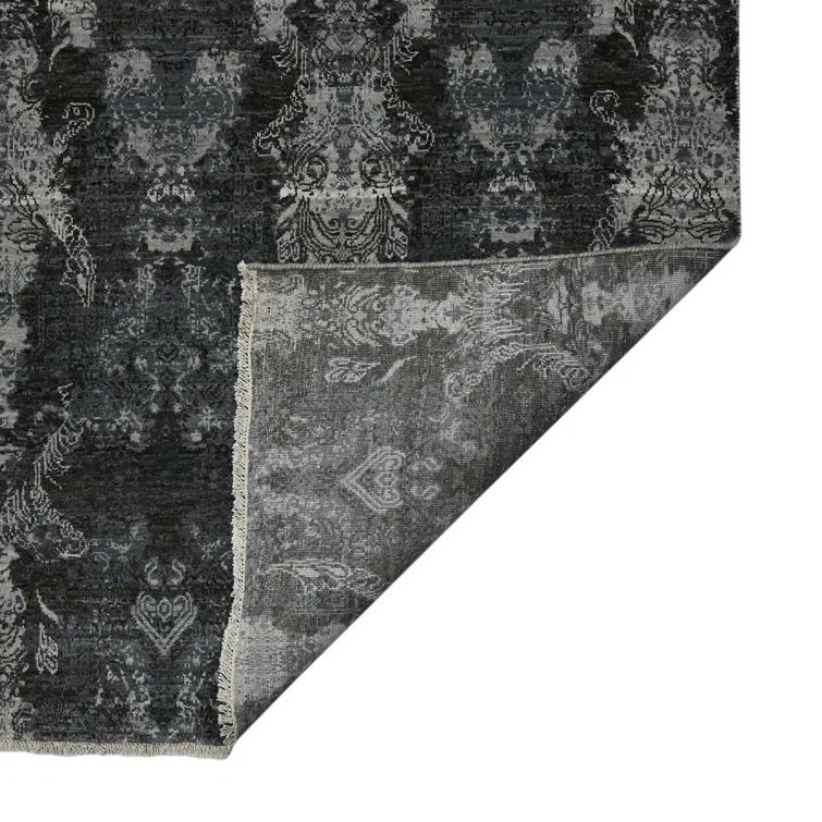 Olhouser Wool Geometric Rug