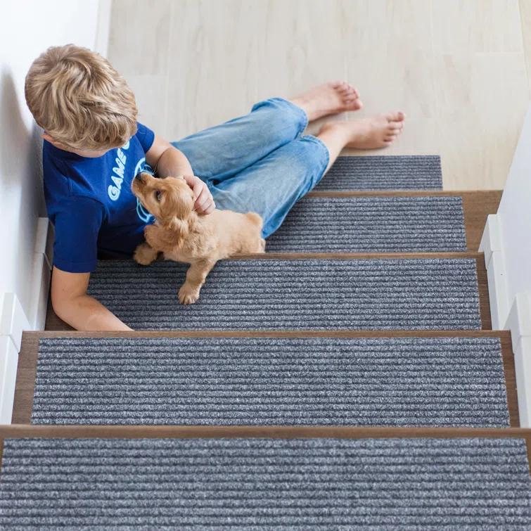 Ottomanson Non-Slip Rubberback Ribbed Design Indoor/Outdoor Stair Treads (Set of 7)