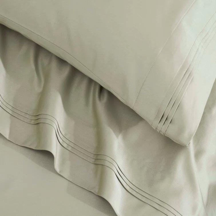 Superior Egyptian Cotton Deep Pocket Solid Luxury 1500 Thread Count Sheet Set