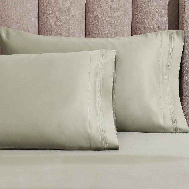 Superior Egyptian Cotton Deep Pocket Solid Luxury 1500 Thread Count Sheet Set