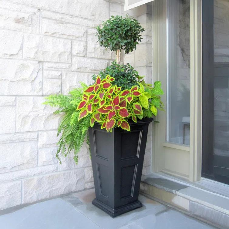 Anastasiya Polyethylene Pot Planter