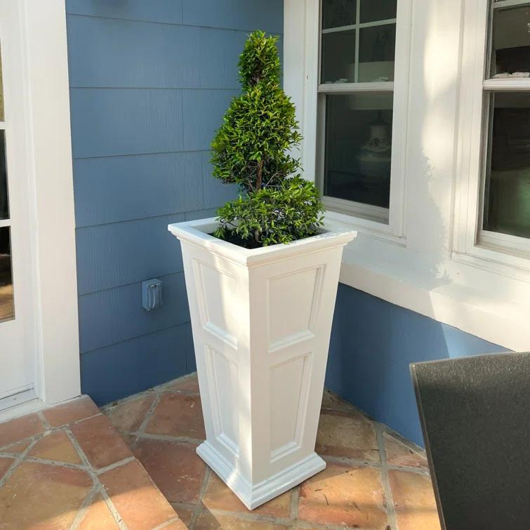 Anastasiya Polyethylene Pot Planter