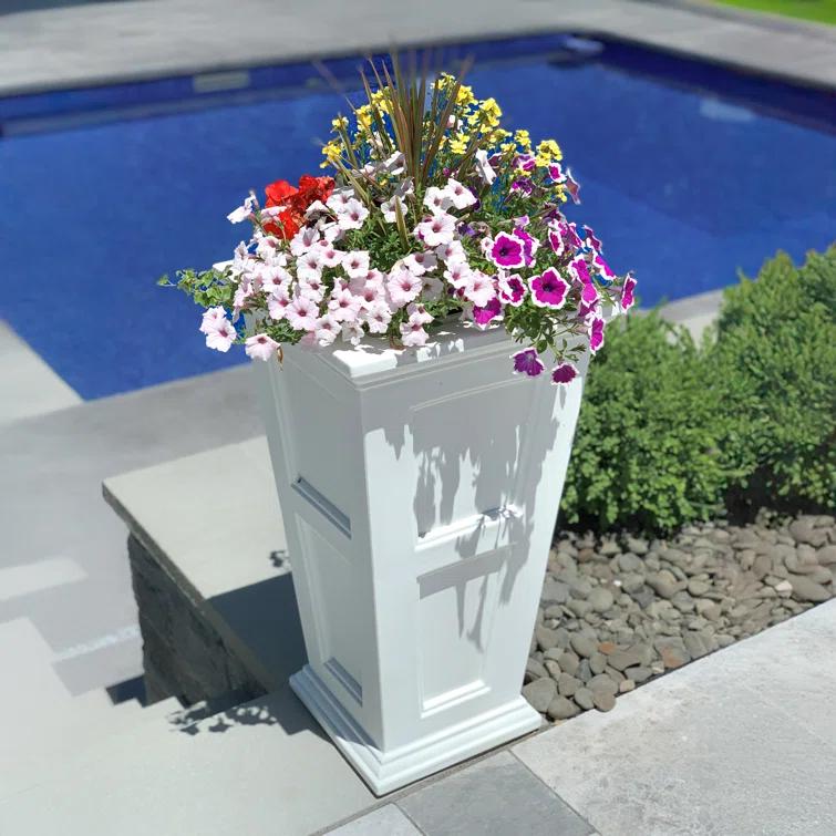 Anastasiya Polyethylene Pot Planter