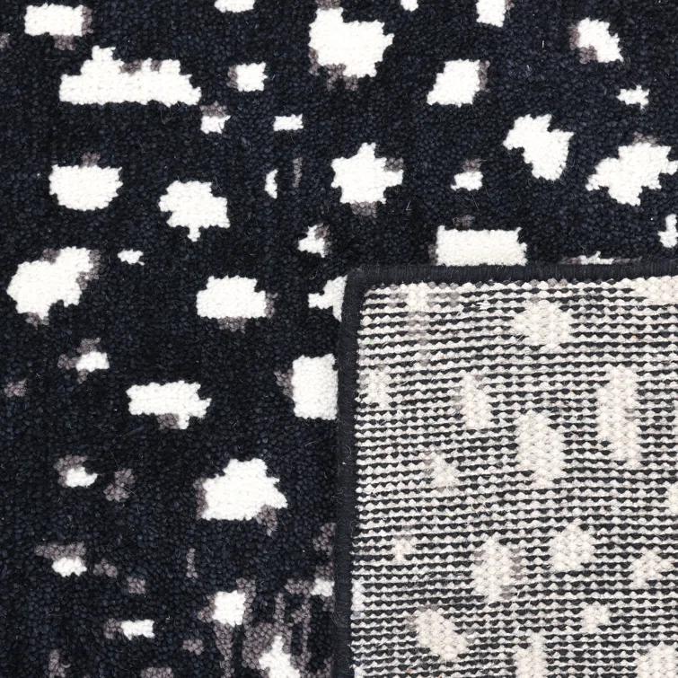 Louis Animal Print Area Rug in Black/White/Gray