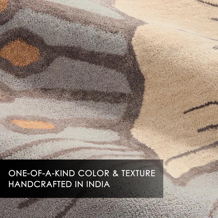 NICOLE MILLER NEW YORK Flora Grandeur Bloom Handcrafted Wool Area Rug Taupe
