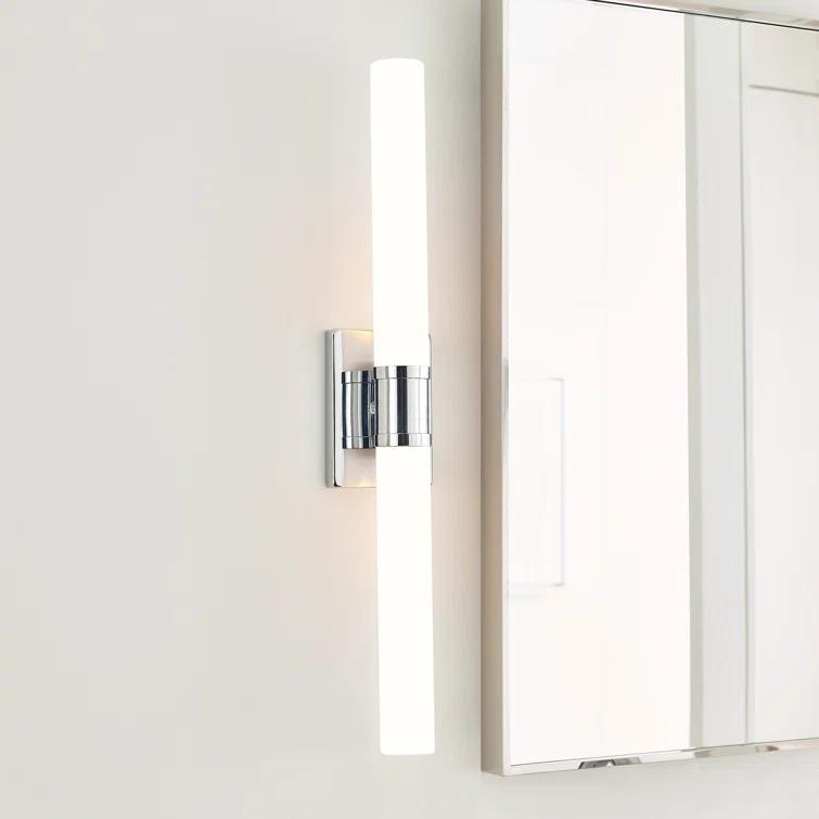Helden 2 Light Frosted Dimmable Bath Bar