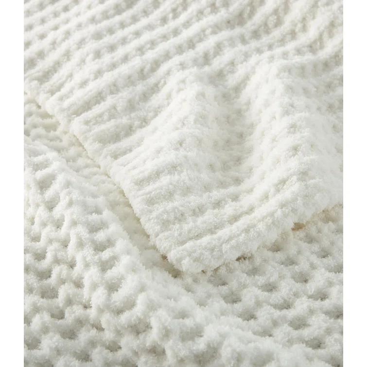 Peacock Alley Cozy Throw