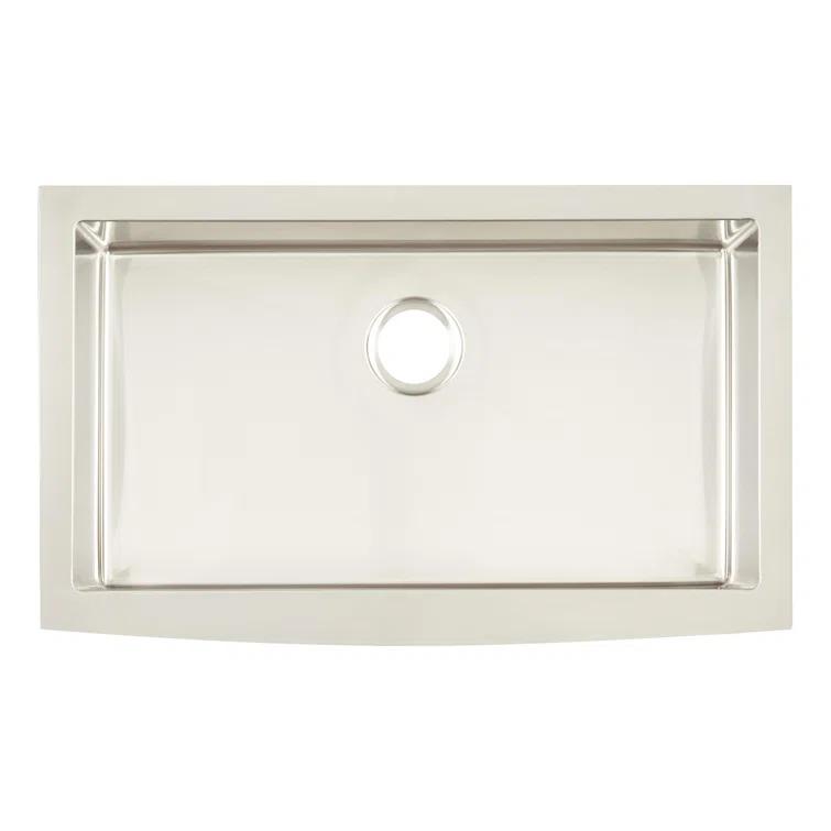 Fournier 33" L Farmhouse / Apron Kitchen Sink