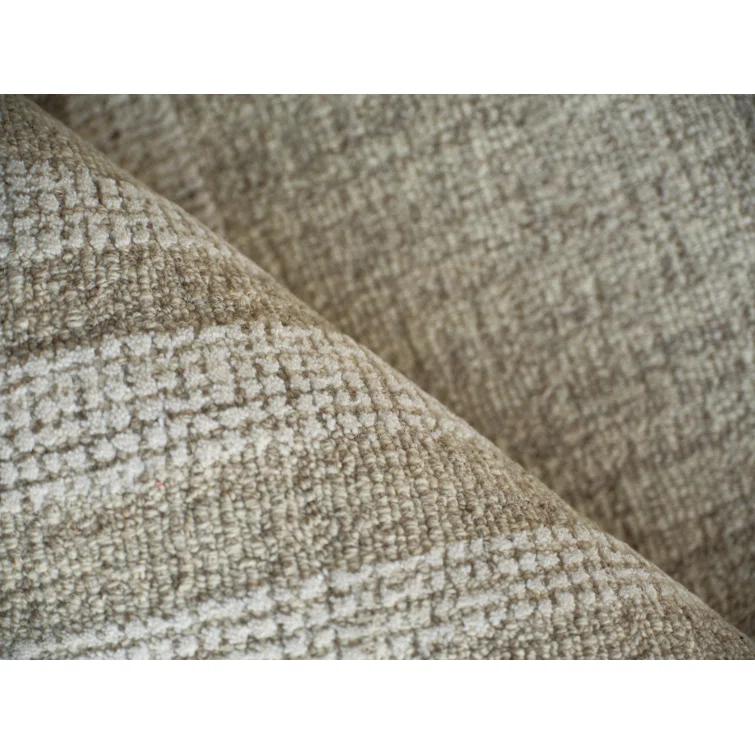 EXQUISITE RUGS Breckenridge Rectangle Hand Tufted Wool Area Rug