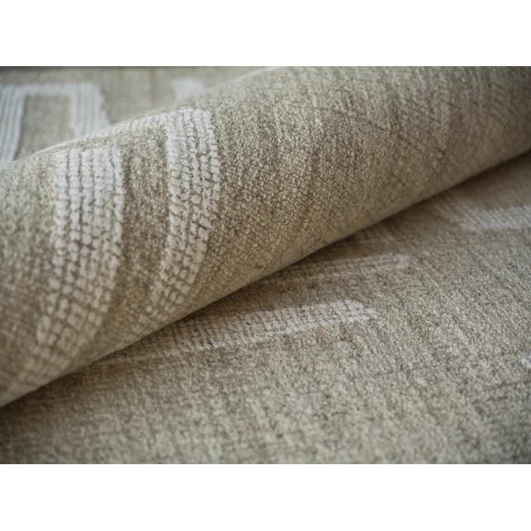 EXQUISITE RUGS Breckenridge Rectangle Hand Tufted Wool Area Rug