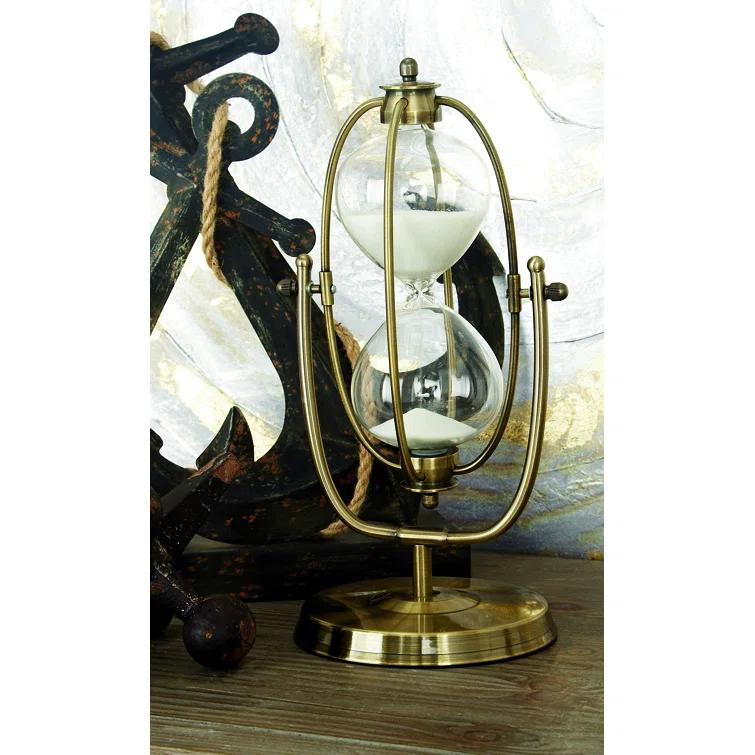 Lotte Hourglass