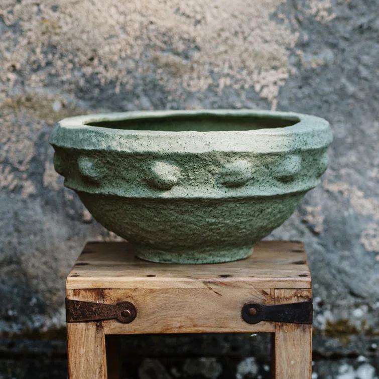 VIETRI Casa Handmade Pot Planter