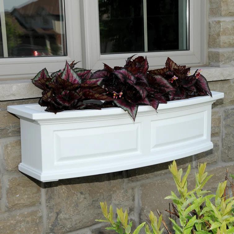 Nantucket Resin Window Box with Water Reservoir