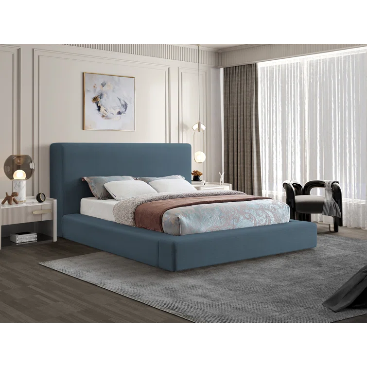 Ishia Upholstered Platform Bed