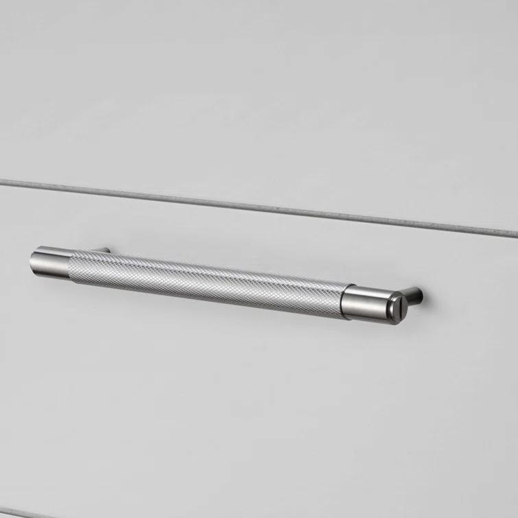 Buster + Punch Pull Bar / Cross / Medium