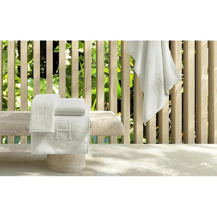 Luxurious Egyptian Cotton Terry Bath Towel with Monogram