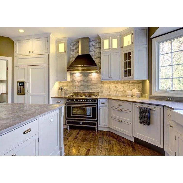 Mingle Random Sized Marble Basketweave Mosaic Wall Tile