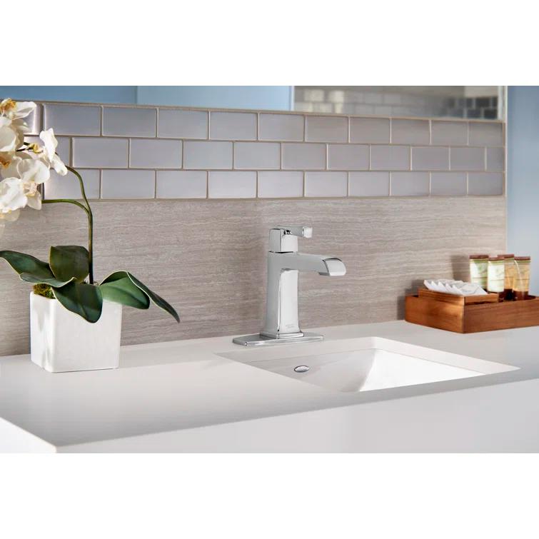 American Standard 7353.101.002 Townsend Single-Hole Bathroom Faucet with Drain Assembly
