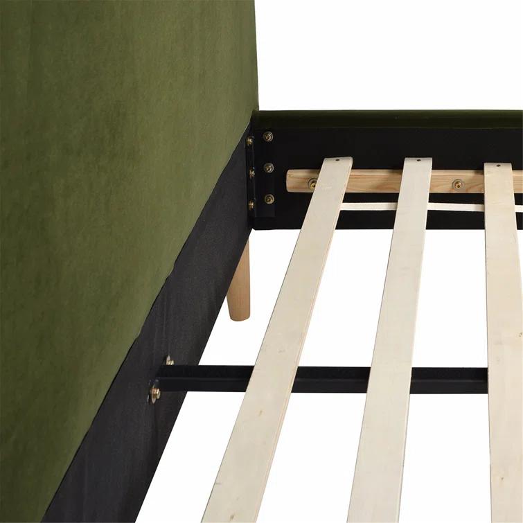 Henley Upholstered Scalloped Bed
