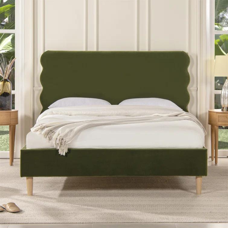 Henley Upholstered Scalloped Bed