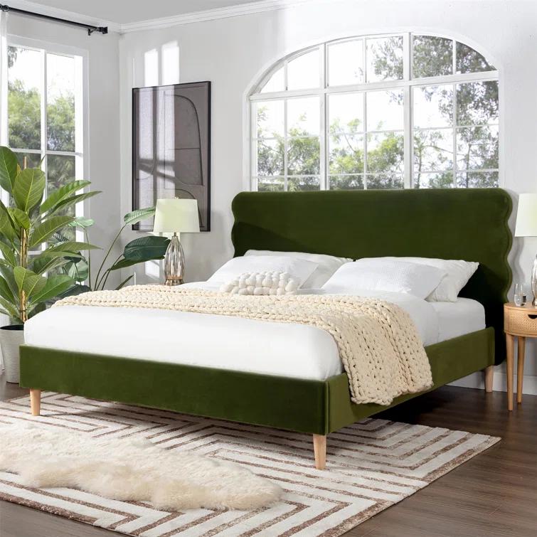 Henley Upholstered Scalloped Bed