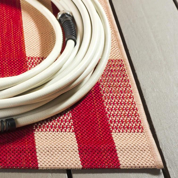 Courtyard Performance Plaid Rug