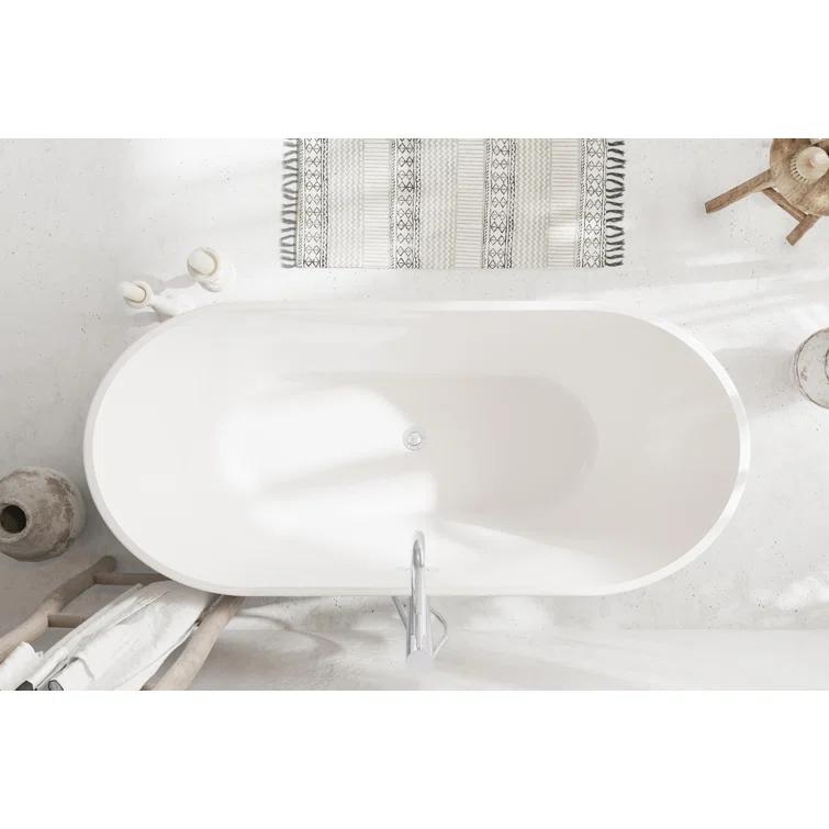 67 Inch Bathtub in Glossy White with Trim