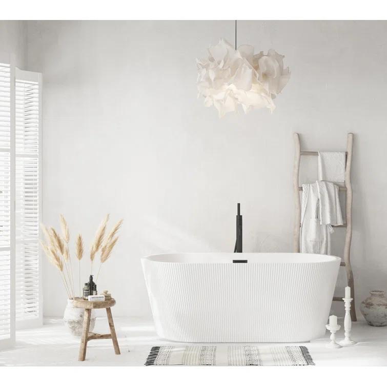 59 Inch Bathtub in Glossy White with Trim
