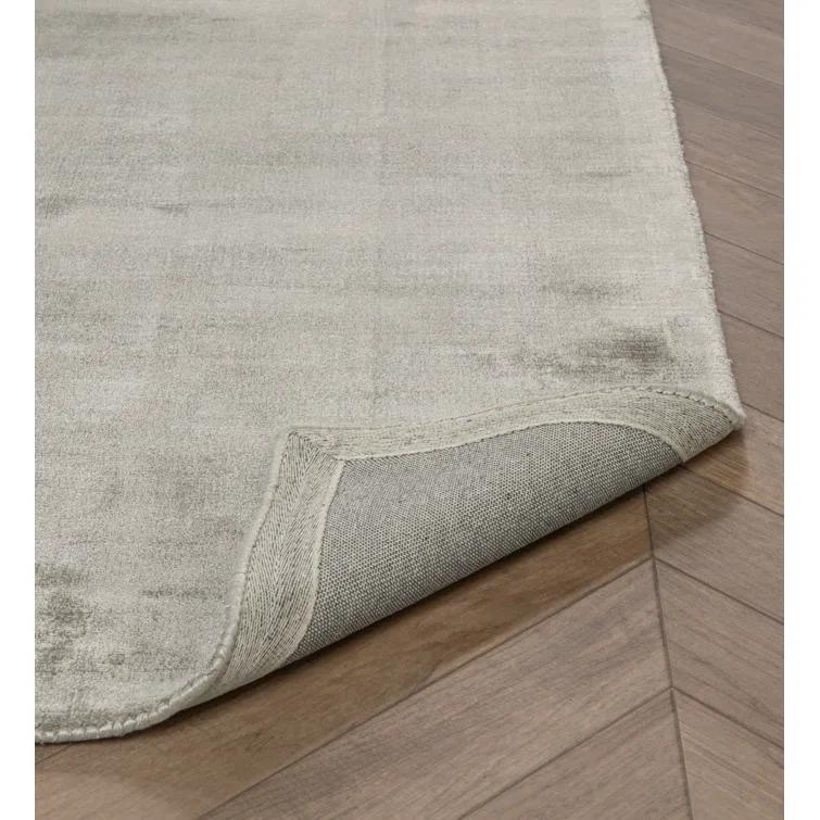 Dove Gray Handmade Wool and Viscose 8' x 10' Reversible Rug