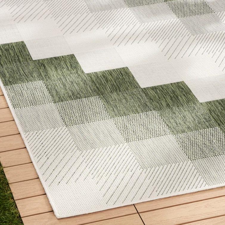 NICOLE MILLER NEW YORK Patio Country Ombre Chevron Outdoor Area Rug, Green/Cream
